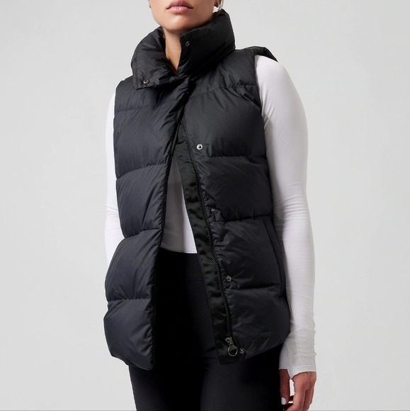 Athleta Jackets & Blazers - Athleta Black Downtown Puffer Vest in Small